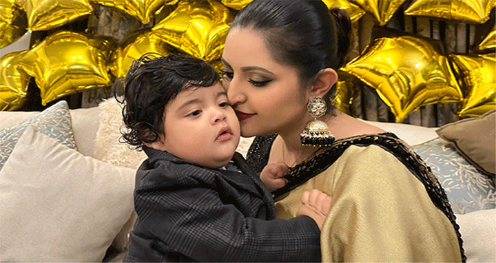 অসুস্থ ছেলেকে নিয়ে হাসপাতালে পরীমণি