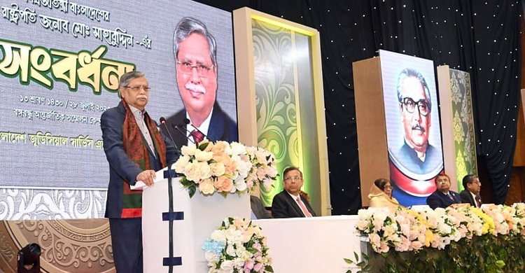 সরকার বিচারকদের সুযোগ-সুবিধা নিশ্চিতে বদ্ধপরিকর: রাষ্ট্রপতি