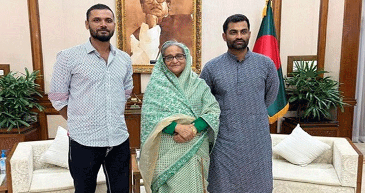 প্রধানমন্ত্রীর অনুরোধে অবসরের সিদ্ধান্ত থেকে সরলেন তামিম