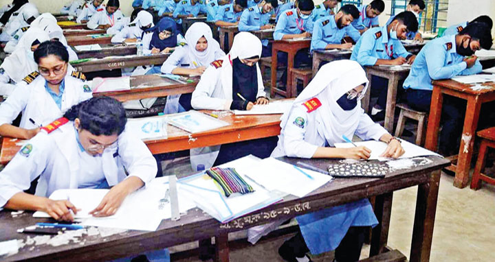 আজকের এইচএসসি পরীক্ষা স্থগিত