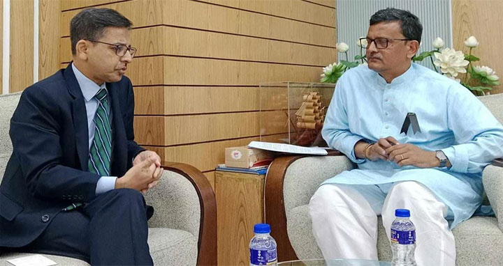 নৌপরিবহন প্রতিমন্ত্রীর সঙ্গে ভারতের হাইকমিশনারের সাক্ষাৎ