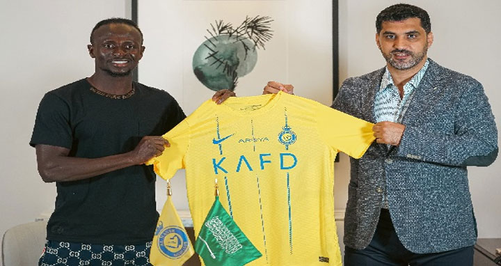 আল নাসেরে যোগ দিলেন সাদিও মানে