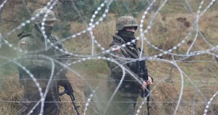 বেলারুশ-পোল্যান্ডের মধ্যে উত্তেজনা বাড়ছেই