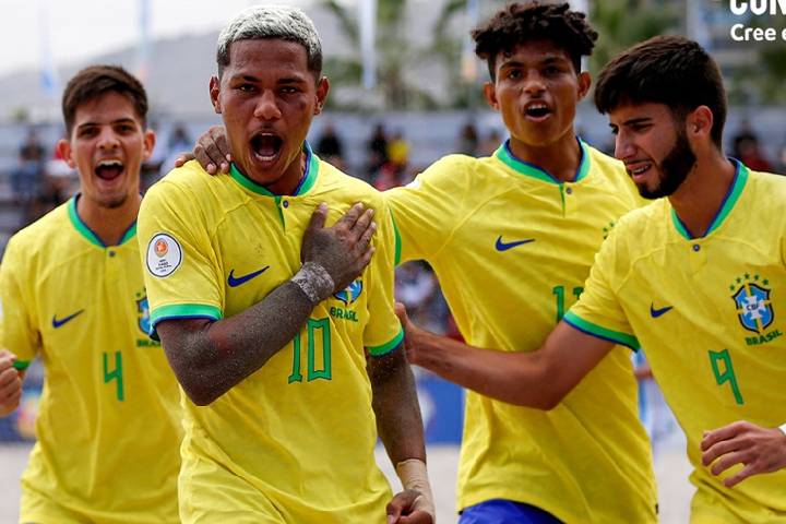 আর্জেন্টিনাকে ১০-০ গোলে হারিয়ে সেমিফাইনালে ব্রাজিল