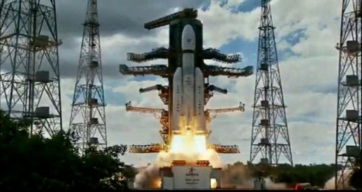চাঁদের কক্ষপথে পৌঁছাল ভারতের চন্দ্রযান-৩
