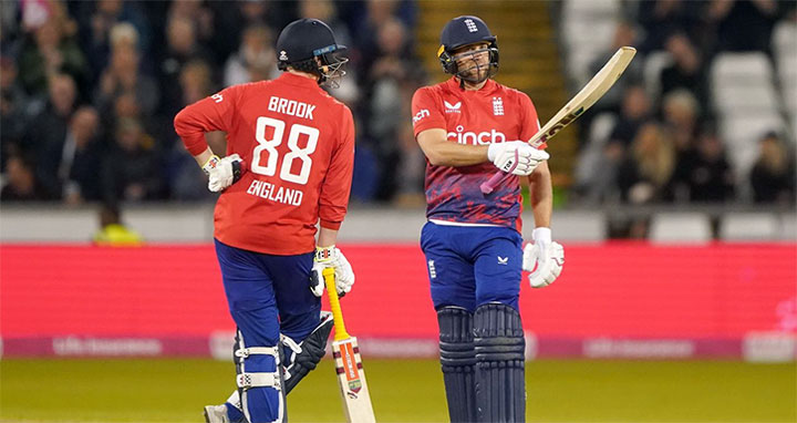 মালান-ব্রুকের ব্যাটে নিউজিল্যান্ডের বিপক্ষে ইংল্যান্ডের সহজ জয়