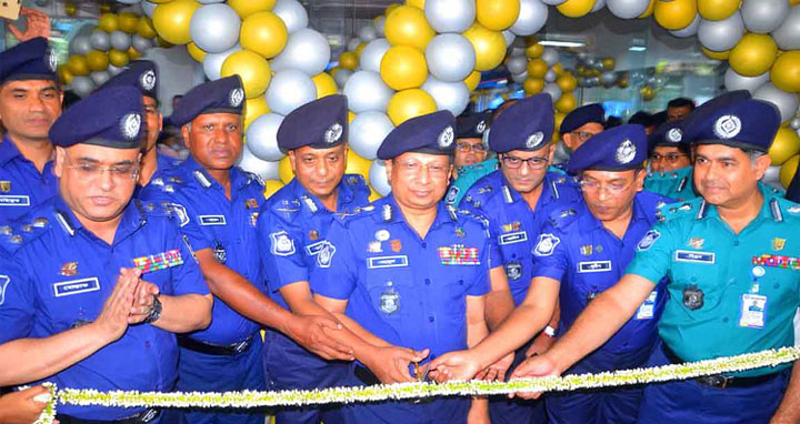 দেশ ও জাতির কল্যাণে কাজ করছে পুলিশ : আইজিপি