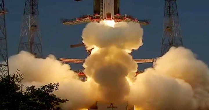 সূর্যের উদ্দেশে উড়াল দিলো ভারতের আদিত্য-এল ১