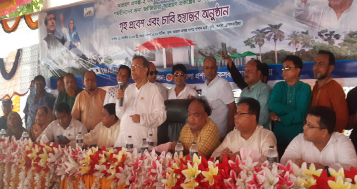 আইন নিজস্ব গতিতে চলবে এবং সেই বিচারই সকলকে মেনে নিতে হবে : আইনমন্ত্রী