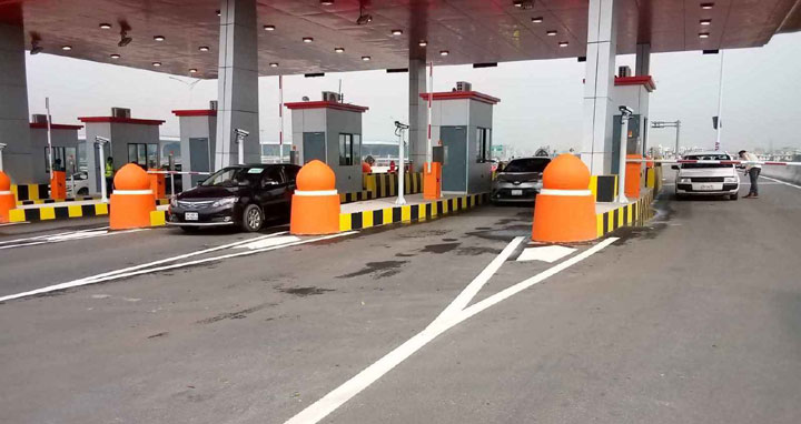 ২৪ ঘণ্টায় এক্সপ্রেসওয়েতে সাড়ে ১৮ লাখ টাকা টোল আদায়