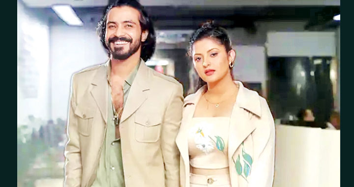 এবার রাজের বিপক্ষে মাঠে পরীমণি