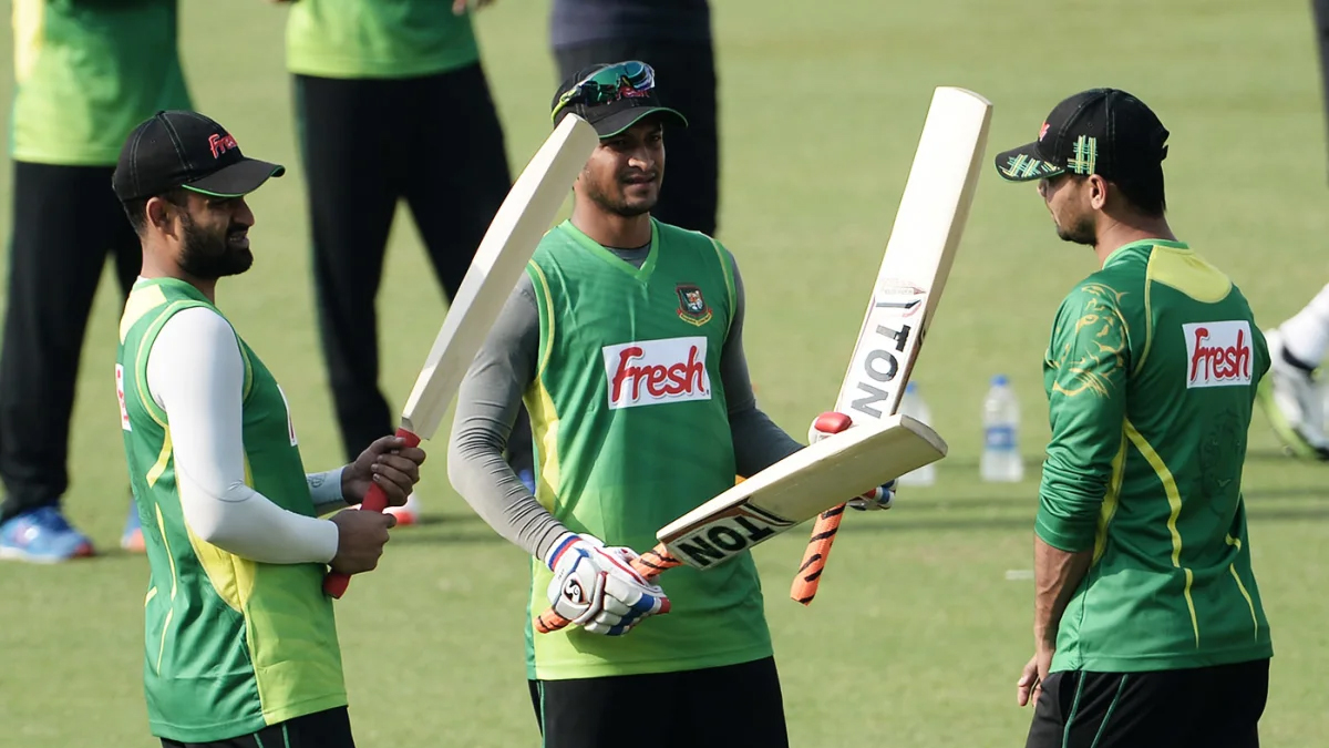 মাশরাফি ভাইকে অধিনায়ক করলে মানুষ খুশি হবে : সাকিব