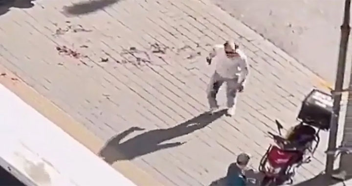 চীনে ইসরায়েলি কূটনীতিককে ছুরিকাঘাত