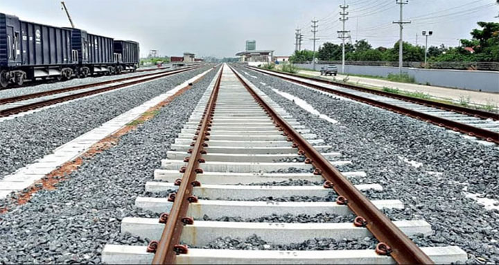 গাজীপুরে ট্রেনে কাটা পড়ে নিহত ৩