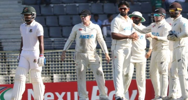 প্রথম দিন শেষে বাংলাদেশের সংগ্রহ ৩১০