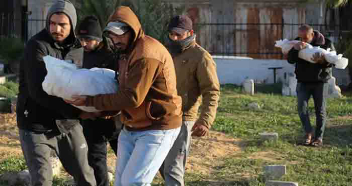 গাজায় ৪৮ ঘণ্টায় নিহত ৩৯০