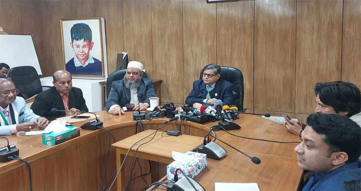 স্বচ্ছতার সঙ্গে কাজ করতে চাই : গণপূর্তমন্ত্রী