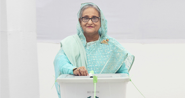 শেখ হাসিনা ২ লাখ ৪৯ হাজার ৯৬২ ভোট পেয়ে বিজয়ী