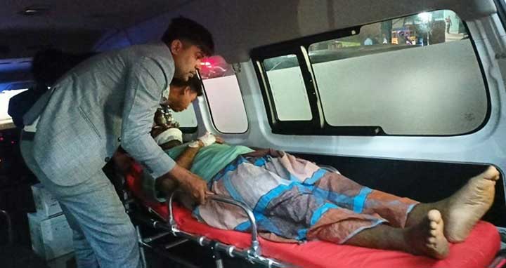 পদ্মায় দুই স্পিডবোটের সংঘর্ষে একজনের মৃত্যু, আহত তিন ম্যাজিস্ট্রেটসহ ৯