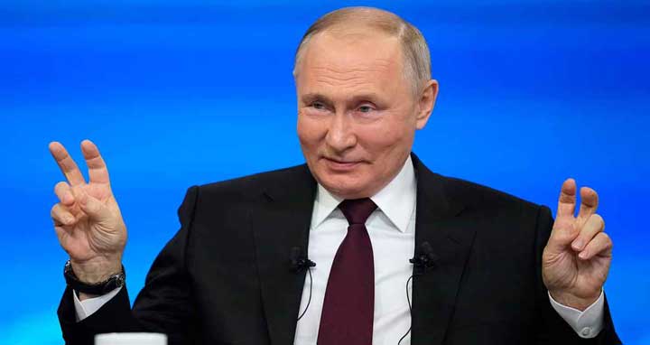 নির্বাচনে জয়ী হয়ে মার্কিন গণতন্ত্রকে কটাক্ষ করলেন পুতিন