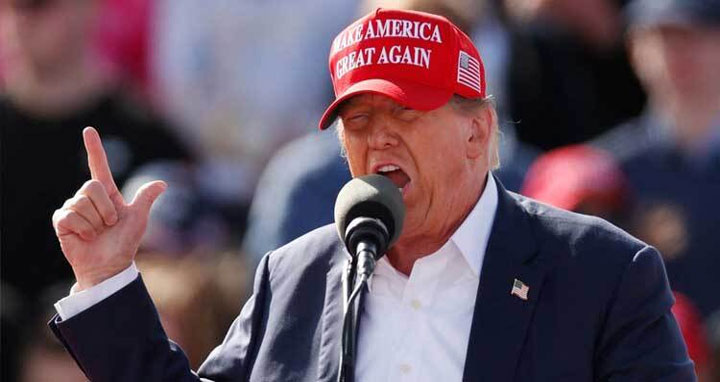 আমি নির্বাচিত না হলে রক্তগঙ্গা বয়ে যাবে : ট্রাম্প