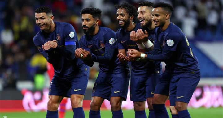 রোনালদোর হ্যাটট্রিকে ৮ গোল আল নাসরের