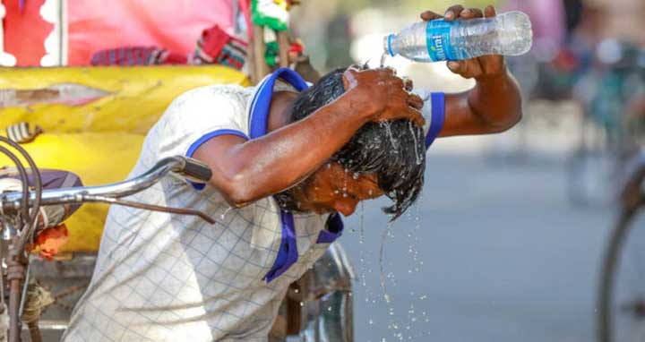 সারাদেশে হিটস্ট্রোকে ৭ জনের মৃত্যু