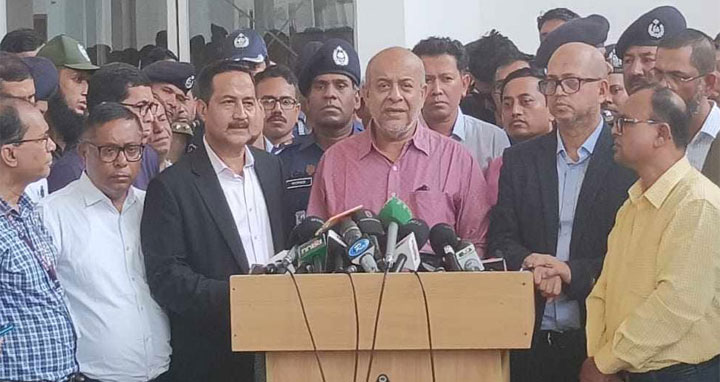 রেলের সক্ষমতা বাড়ানোর জন্য কোচ আমদানি করা হচ্ছে : রেলমন্ত্রী