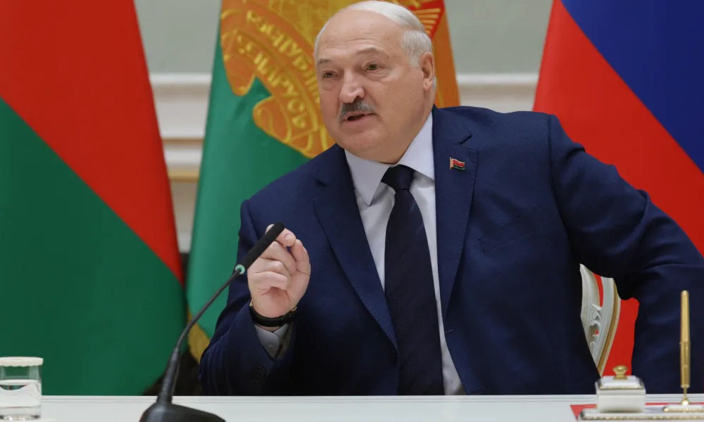 পশ্চিমাদের পাত্তা দিই না’, সপ্তম দফায় জিতে বেলারুশের প্রেসিডেন্ট