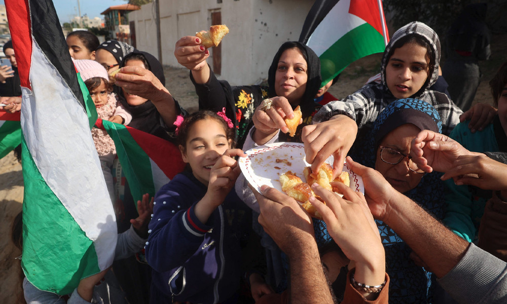যুদ্ধবিধ্বস্ত গাজা উপত্যকাজুড়ে উল্লাস, ‘আনন্দের কোনো সীমা নেই