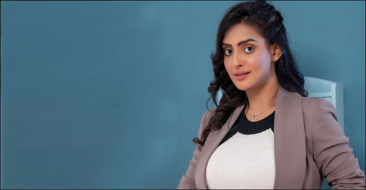 মামলা করলেন নায়িকা নিঝুম রুবিনা, উবারচালক গ্রেফতার