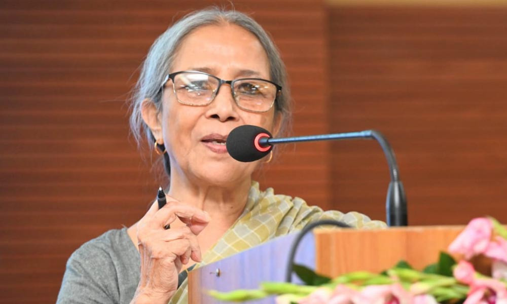 বাজারে অহেতুক দাম বাড়ানোদের ছাড় দেওয়া যাবে না : প্রাণিসম্পদ উপদেষ্টা