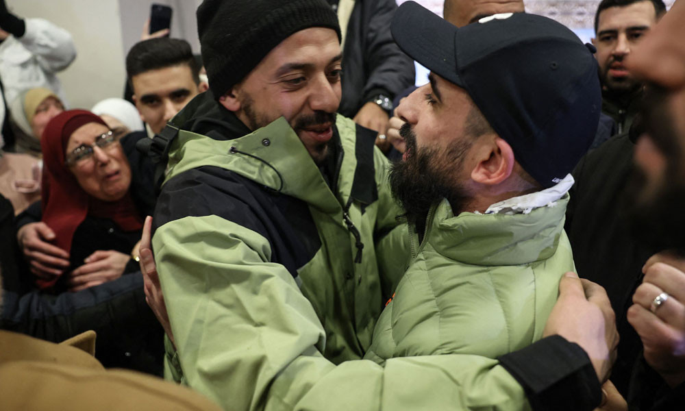 ইসরায়েলের কাছে ৪ মৃতদেহ হস্তান্তর করেছে হামাস