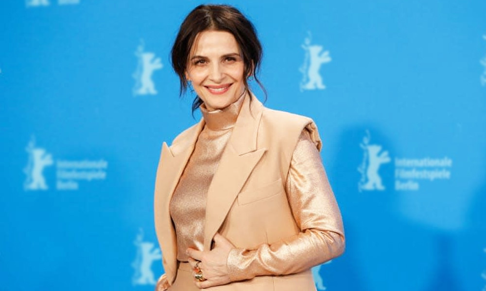 কানের ইতিহাস গড়া ‘জুরিপ্রধান’ হলেন জুলিয়েট