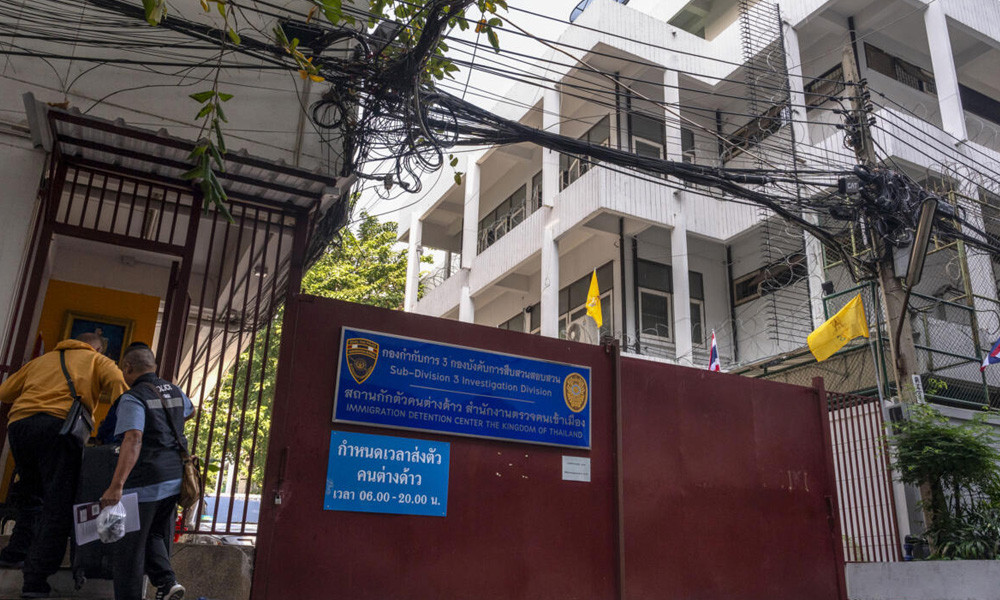 উইঘুরদের চীনে ফেরত পাঠাল থাইল্যান্ড