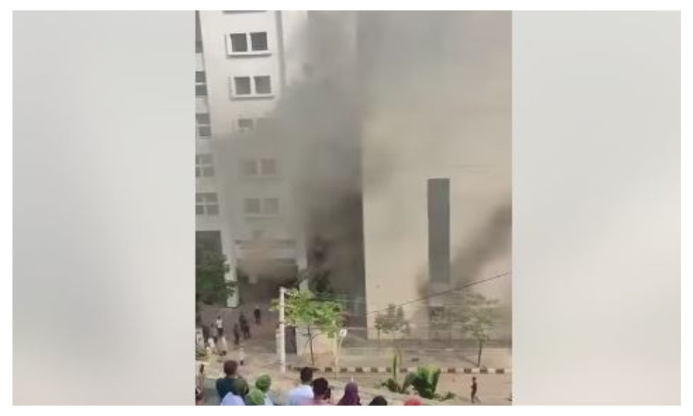 মুক্তিযুদ্ধ জাদুঘরে আগুন, যা বলছে কর্তৃপক্ষ