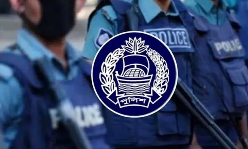 পুলিশের কল্যাণে দ্রুত ব্যবস্থা নেওয়ার নির্দেশ প্রধান উপদেষ্টার