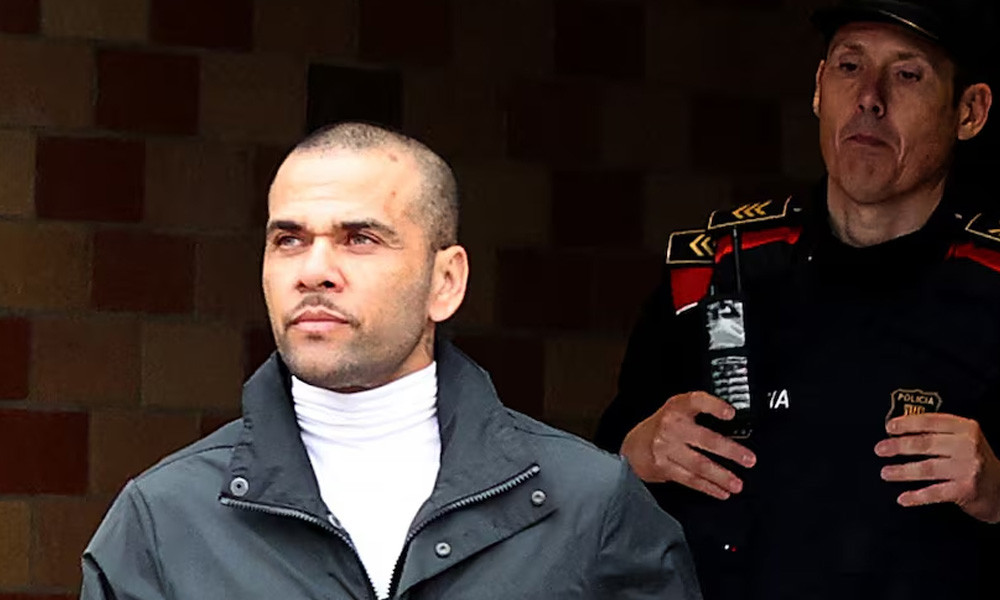 ধর্ষণ মামলা থেকে মুক্তি পেলেন আলভেস