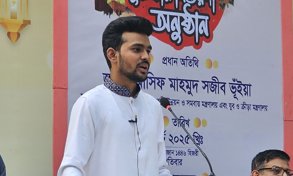 চাঁদাবাজরা মনে করছে চাঁদা আদায় করা তাদের দায়িত্ব : আসিফ মাহমুদ