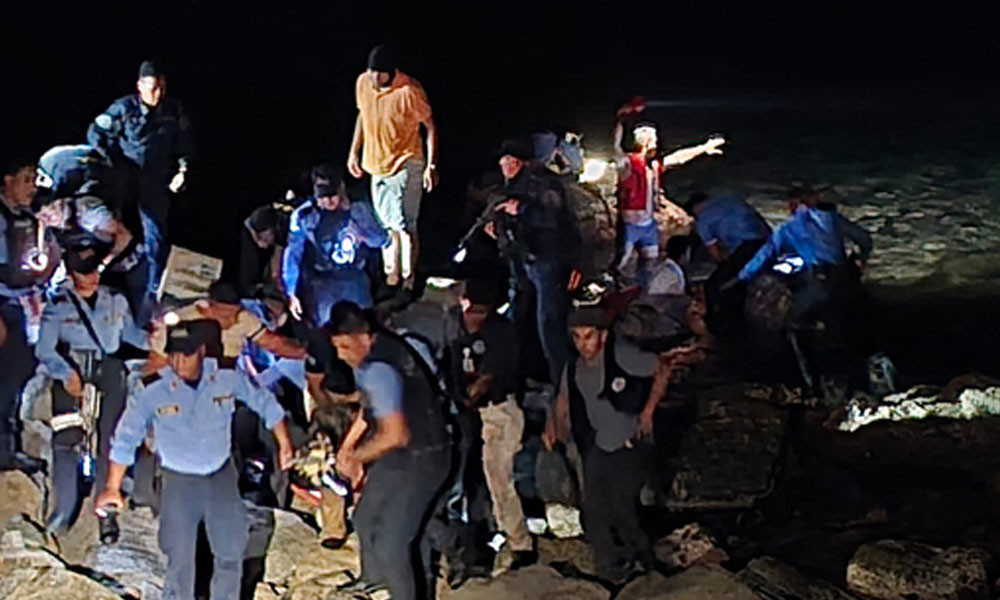 উড্ডয়নের পরপরই হন্ডুরাস উপকূলে উড়োজাহাজ বিধ্বস্ত, নিহত ৬