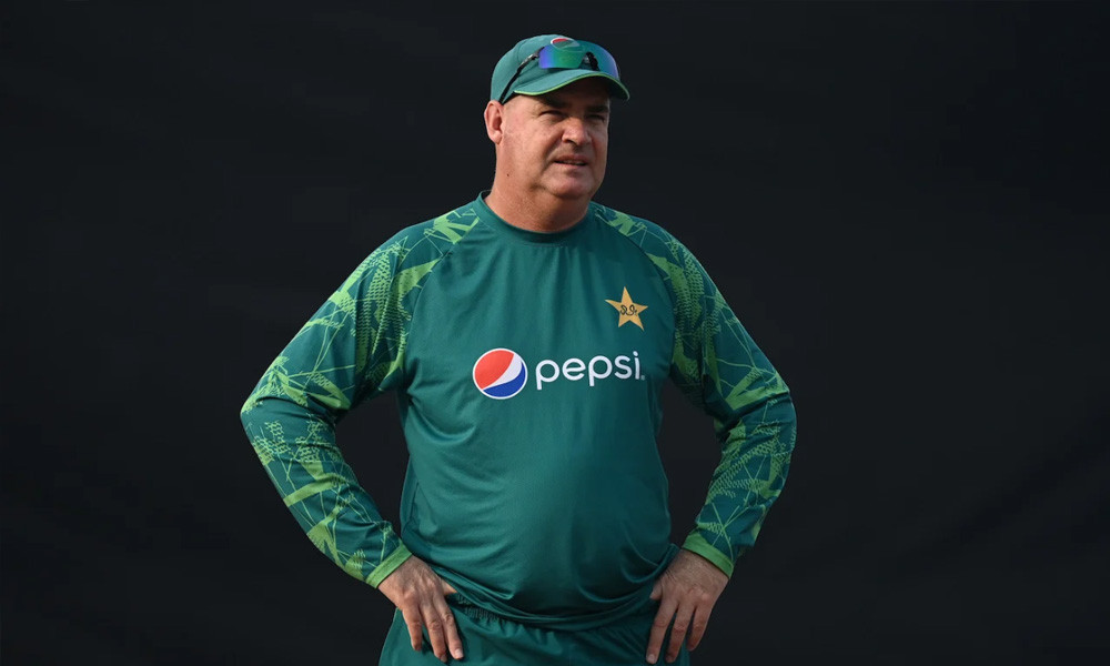 ‘পাকিস্তান নিজেই নিজের বড় শত্রু’, বলছেন সাবেক কোচ মিকি আর্থার