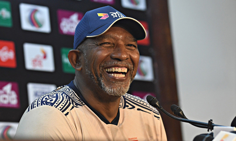 ২০২৭ সাল পর্যন্ত সিমন্সই বাংলাদেশের কোচ