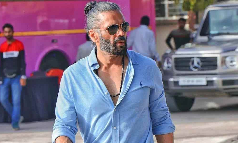 ‘দাড়ির জন্য আমাকে গান পয়েন্টে রাখা হয়েছিল’