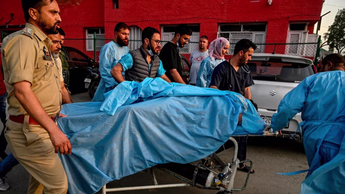 কাশ্মীরের পহেলগামে জঙ্গি হামলায় নিহত ২৬