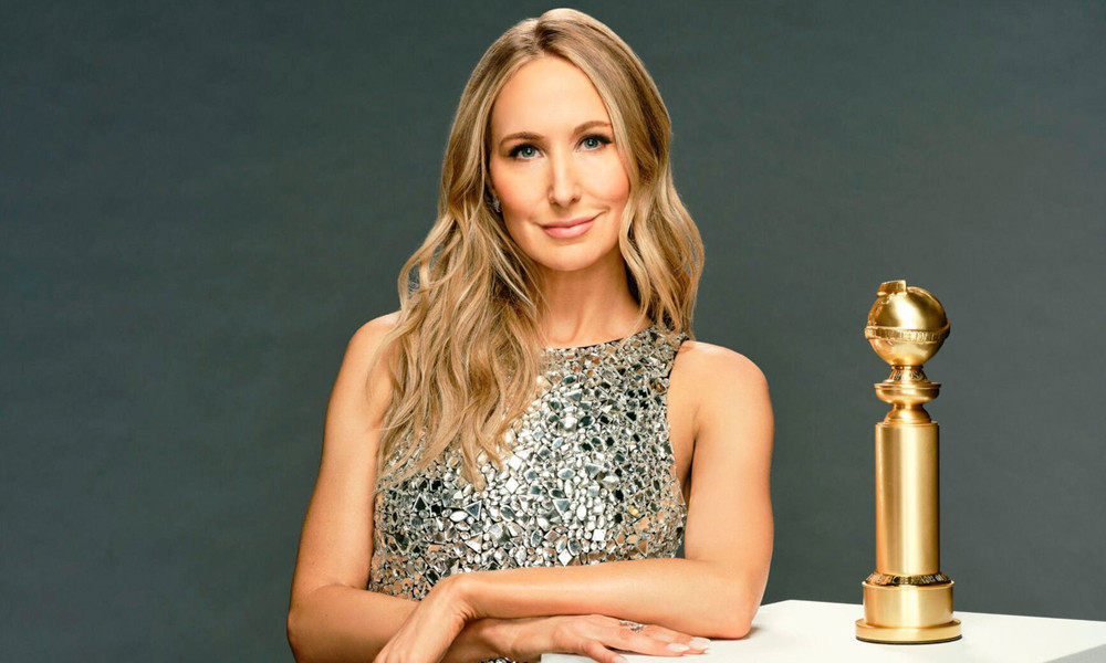 এবারও গোল্ডেন গ্লোবের দায়িত্ব নিকির কাঁধে