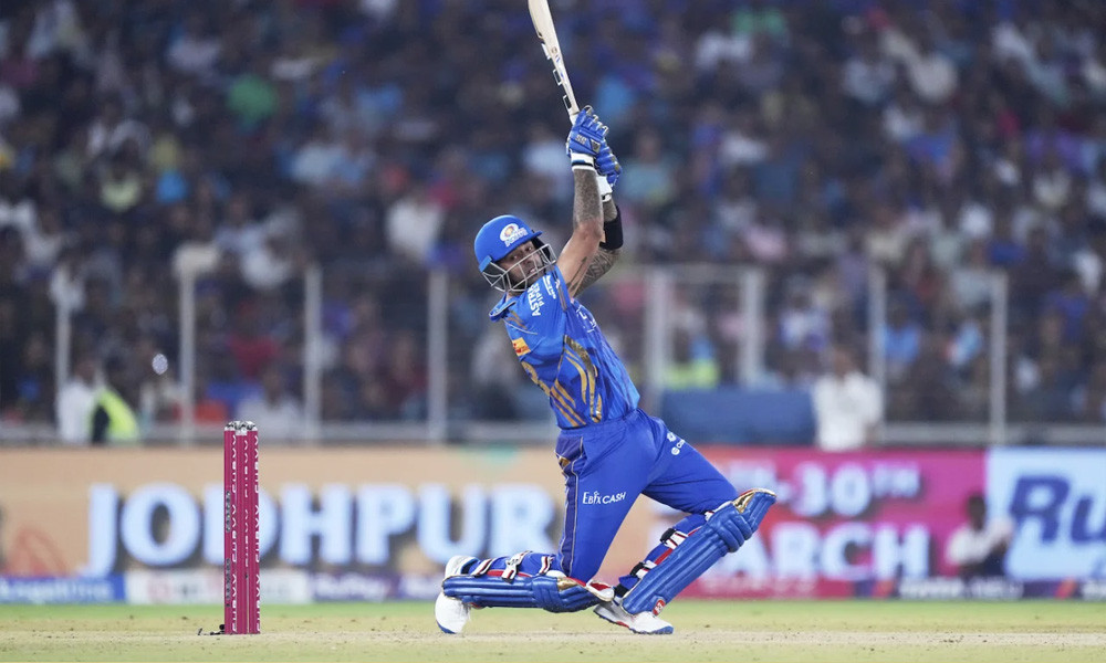 দ্বিতীয় দ্রুততম ৮ হাজারের মাইলফলকে সূর্যকুমার