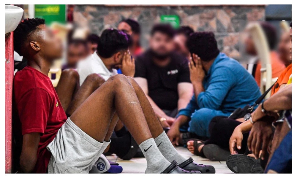 মালয়েশিয়ায় সাত বাংলাদেশিসহ আটক ৪৯