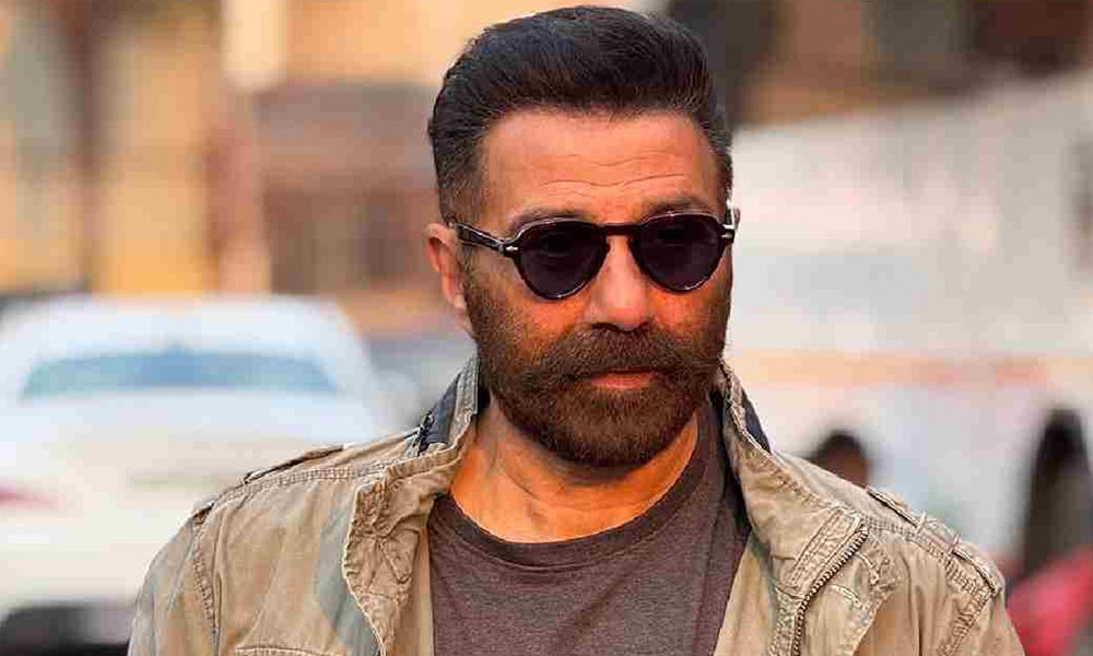 ৪৫ কোটি পেরিয়ে সানির ‘জাট’