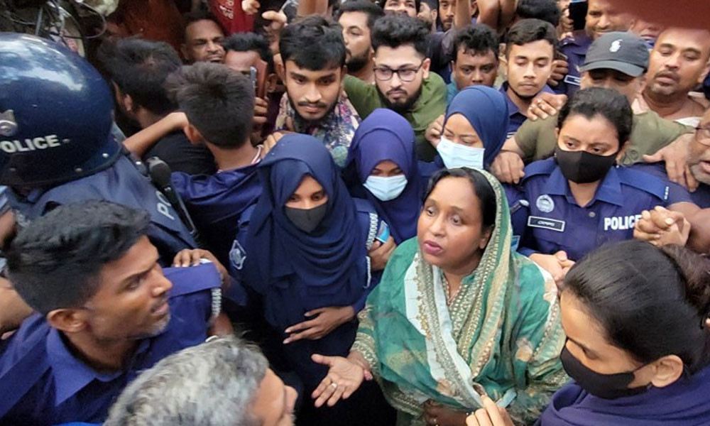 আরো ২ মামলায় আইভীকে শ্যোন অ্যারেস্ট, ভার্চ্যুয়ালি হাজিরা