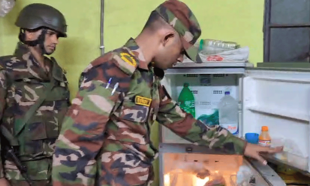 রাজধানীতে সেনাবাহিনীর বিশেষ অভিযানে গ্রেপ্তার ১০